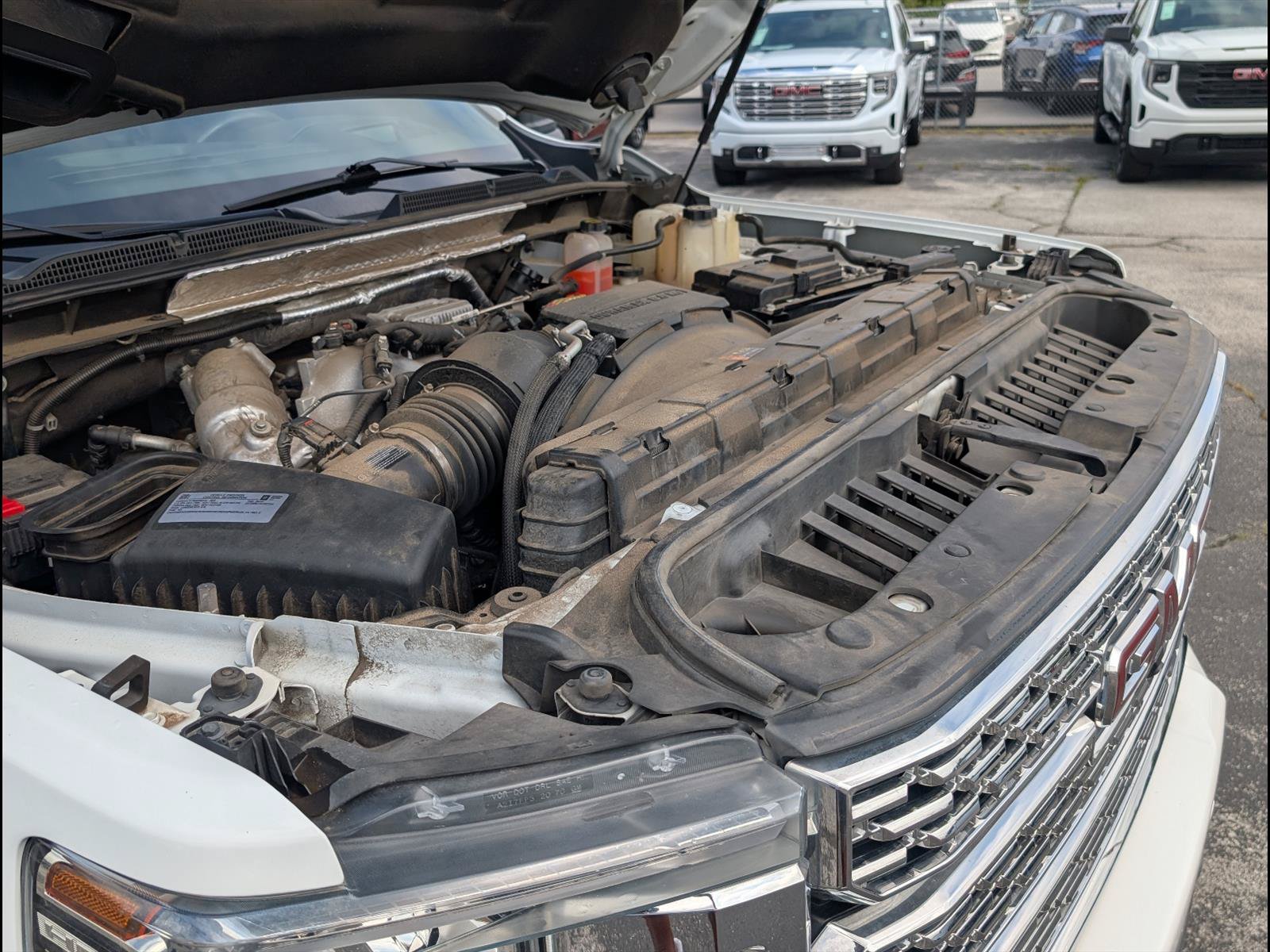 Used 2020 GMC Sierra 2500 Denali w/ Denali Ultimate Package AWD/4WD image 24