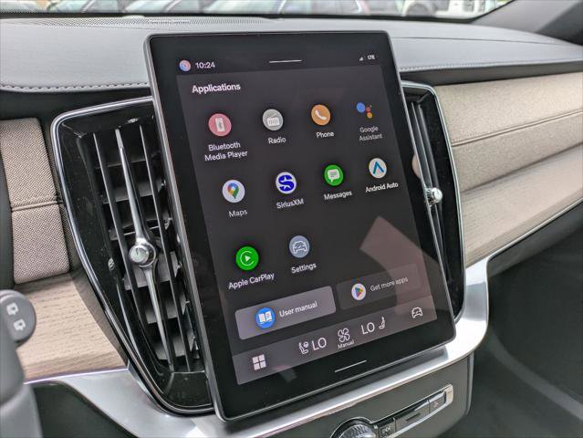 New 2026 Volvo XC90 T8 Plus image 9