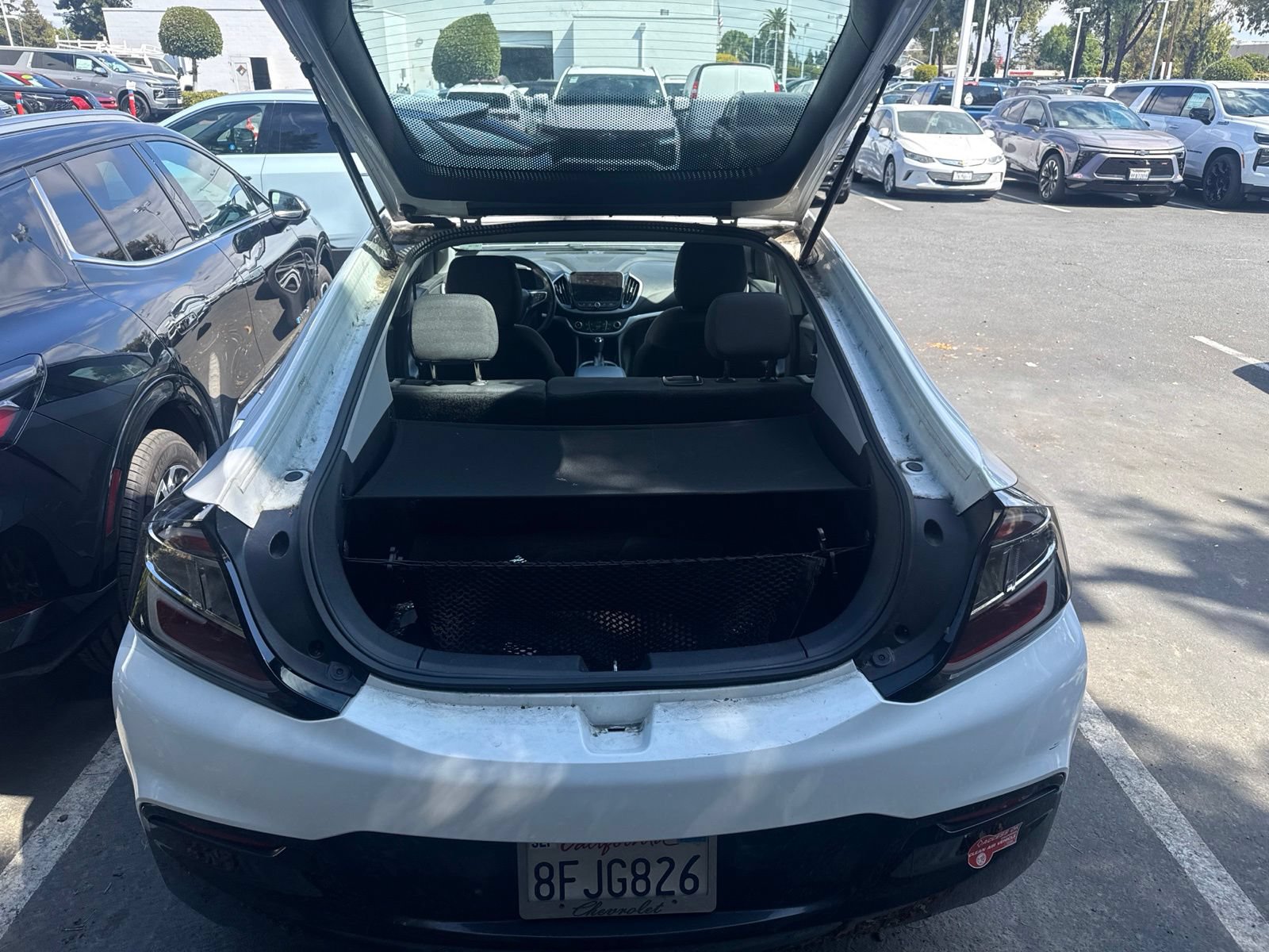 Used 2018 Chevrolet Volt LT FWD image 9