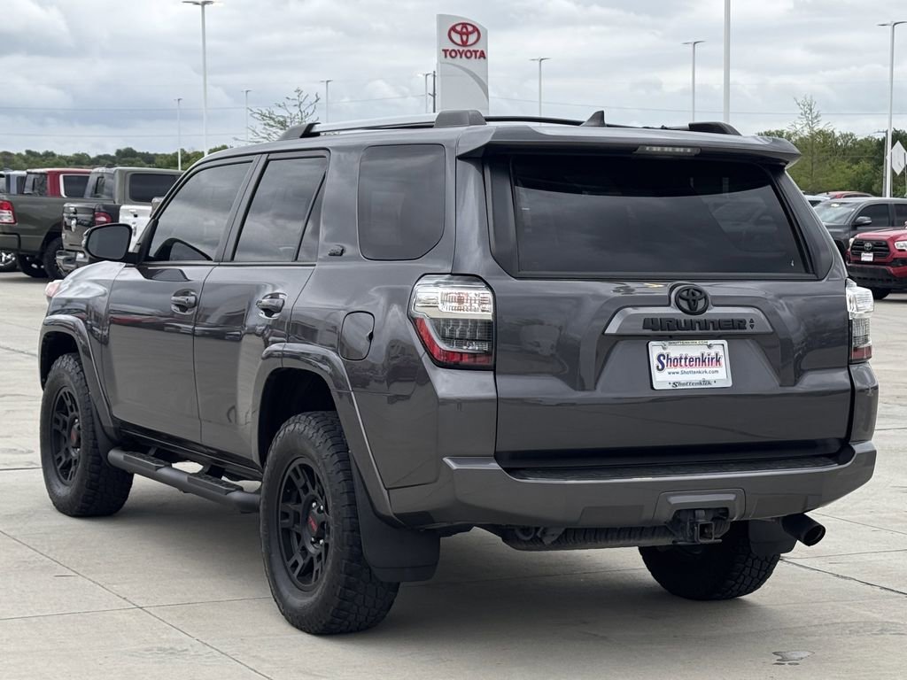 Used 2023 Toyota 4Runner SR5 Premium w/ Moonroof Package AWD/4WD image 4