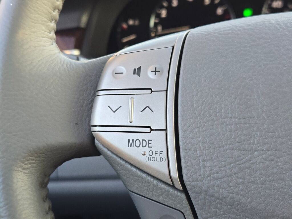 Used 2008 Toyota Avalon XL image 26