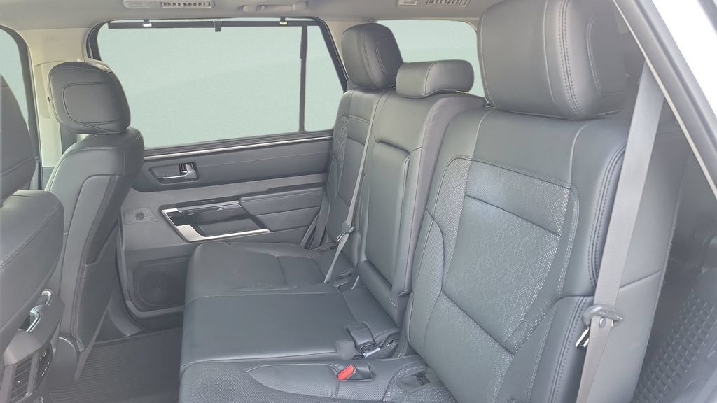 Used 2024 Toyota Sequoia Limited w/ Tow Technology Package RWD image 10