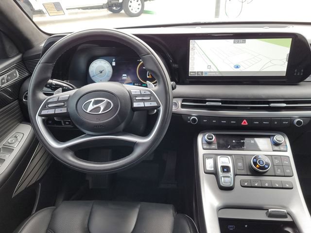 Used 2024 Hyundai Palisade Calligraphy image 13
