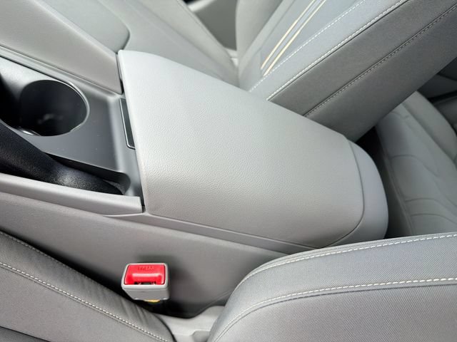 New 2026 Hyundai Elantra Sport FWD image 23