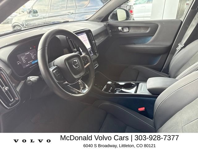 Used 2023 Volvo C40 P8 Recharge Ultimate w/ Protection Package Premier AWD/4WD image 8