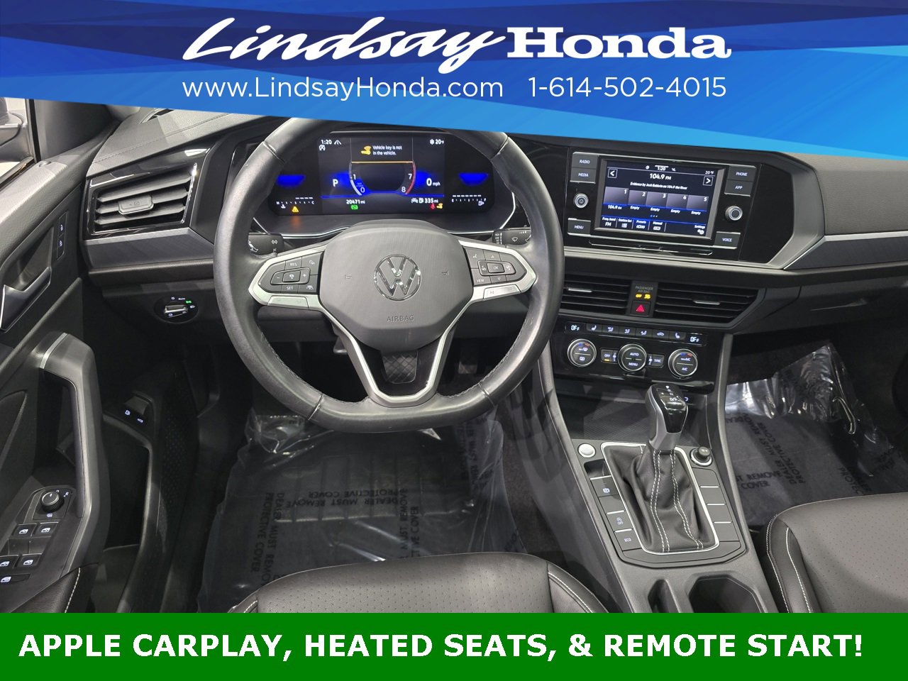 Used 2023 Volkswagen Jetta SE w/ Panoramic Sunroof Package image 12