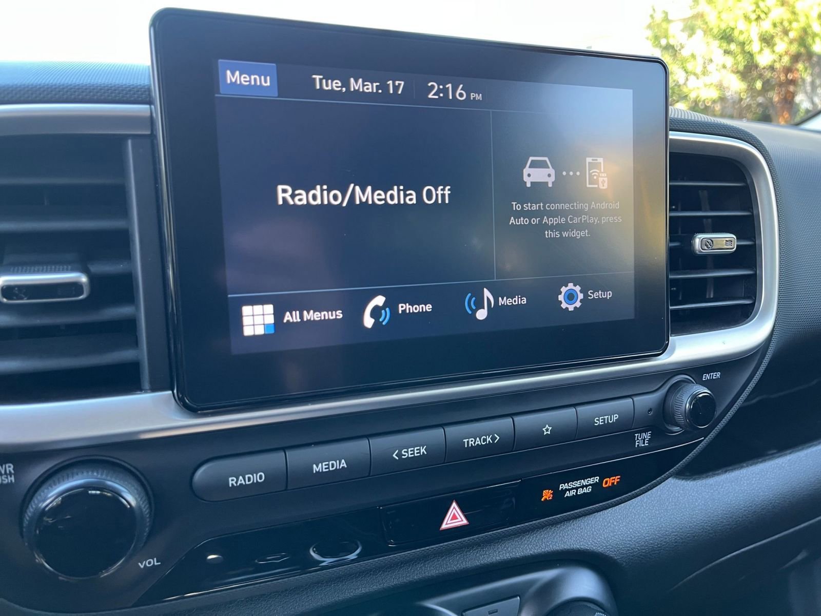 Used 2025 Hyundai Venue SEL image 20