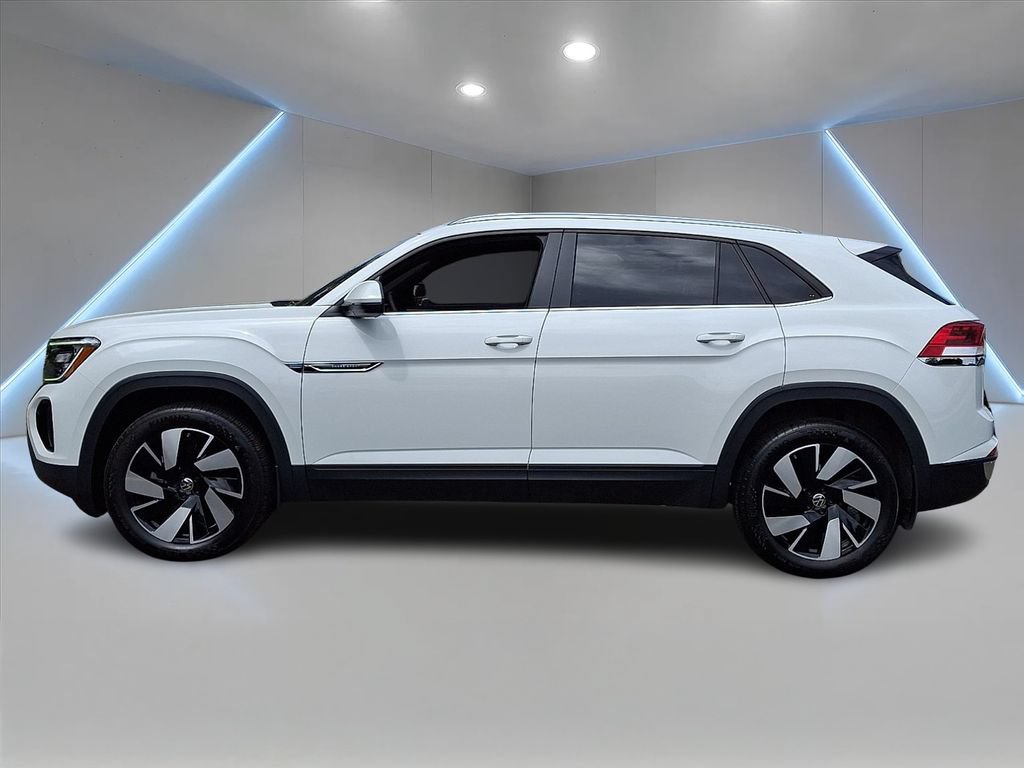 Certified 2024 Volkswagen Atlas Cross Sport SE w/ Panoramic Sunroof Package AWD/4WD image 7