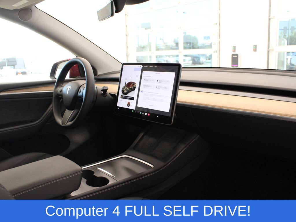 Used 2024 Tesla Model Y Performance AWD/4WD image 15