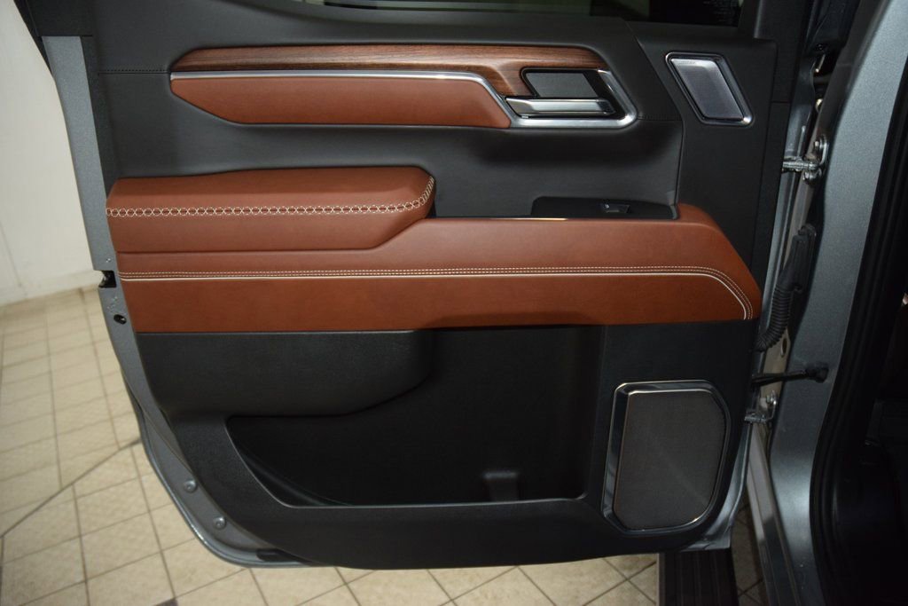 Used 2023 GMC Sierra 1500 Denali Ultimate image 48