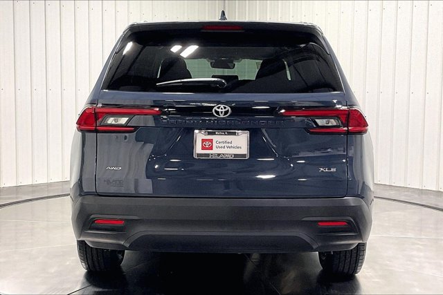 Certified 2025 Toyota Grand Highlander AWD image 4