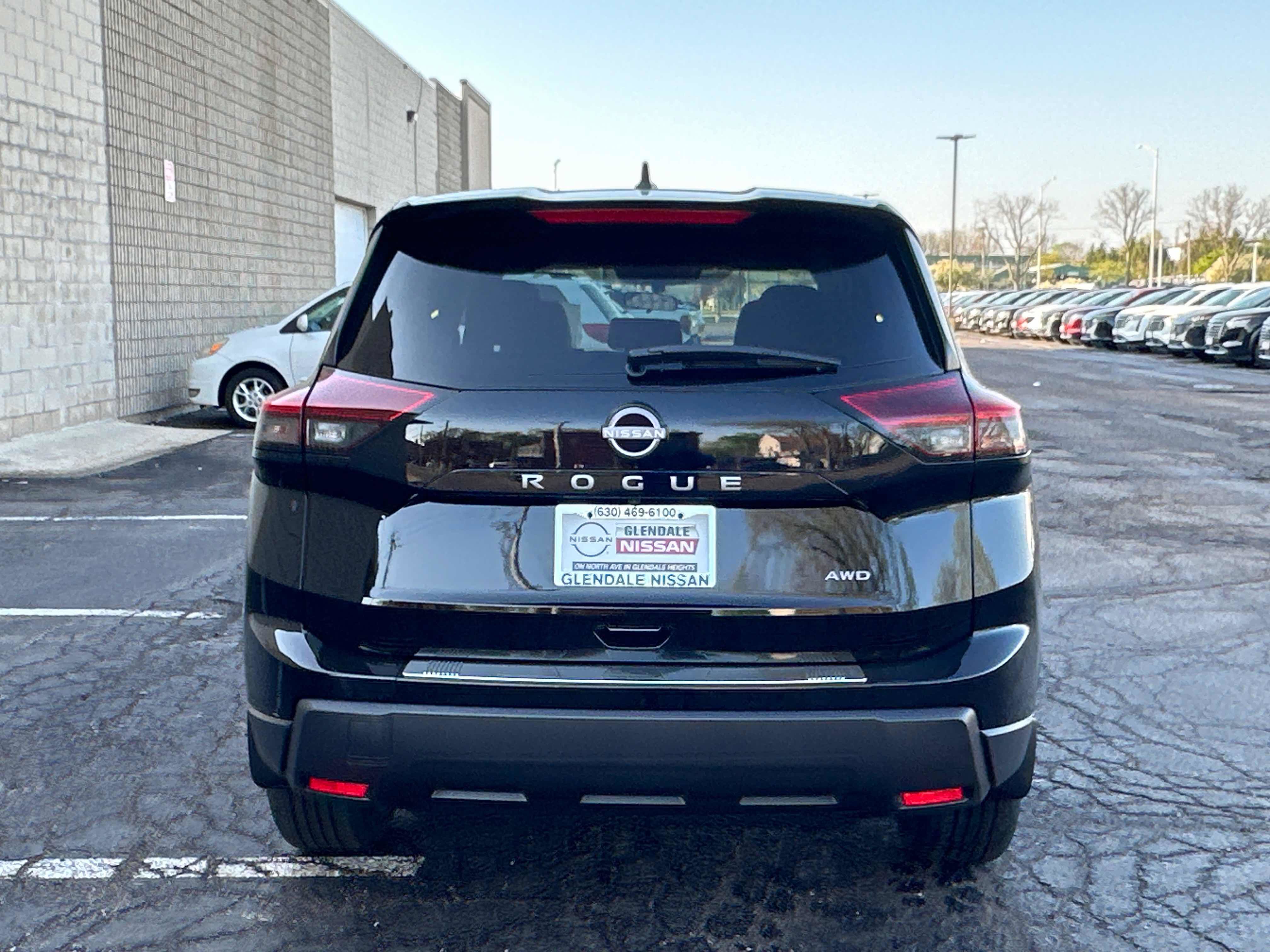 New 2026 Nissan Rogue SV w/ Cold Weather Package AWD/4WD image 5