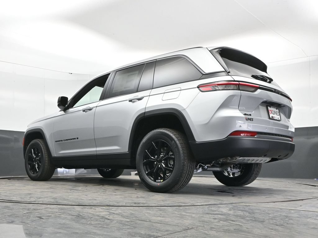 New 2026 Jeep Grand Cherokee Altitude AWD/4WD image 53