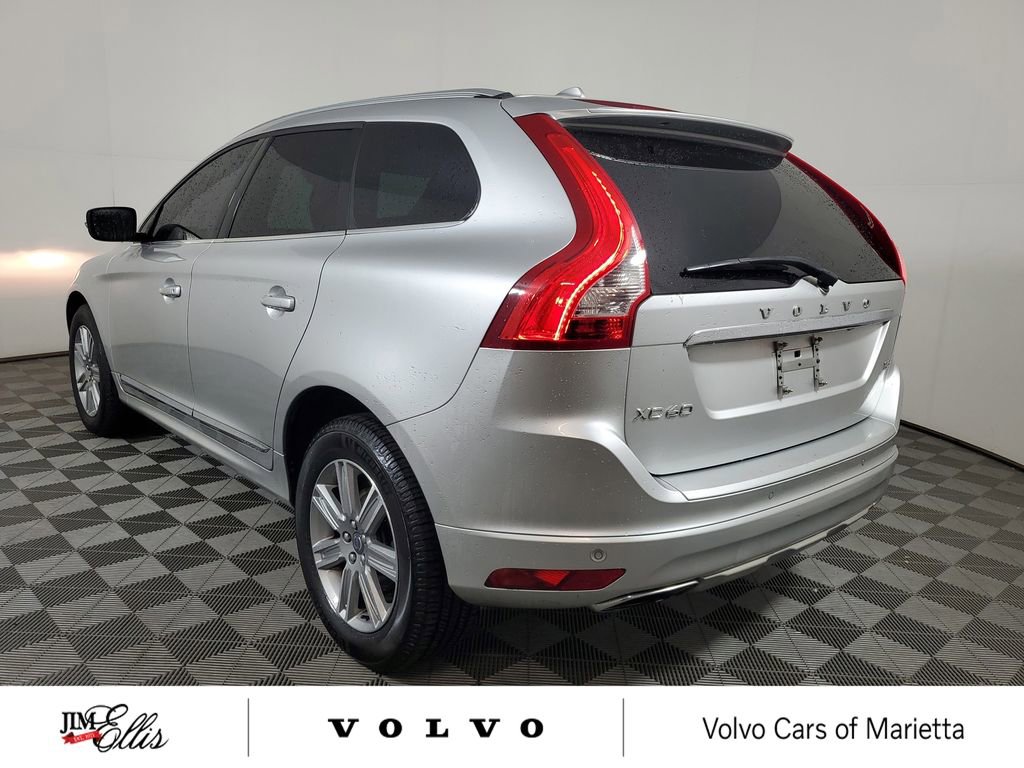 Used 2017 Volvo XC60 T5 Inscription FWD image 4