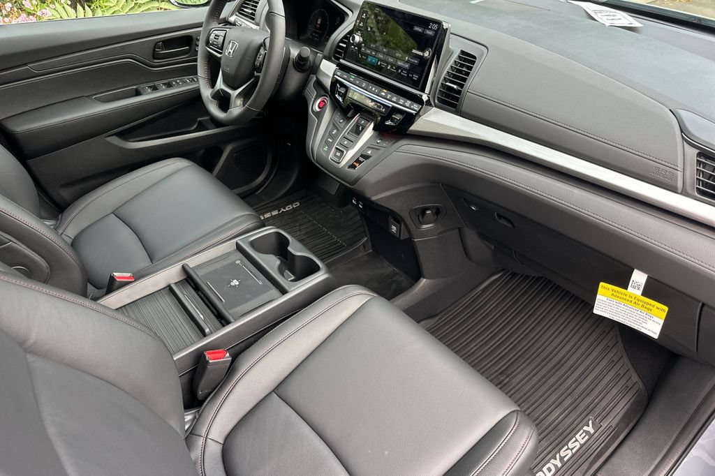 Used 2026 Honda Odyssey Sport-L image 12
