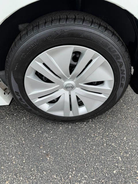 Used 2023 Nissan Leaf S FWD image 18