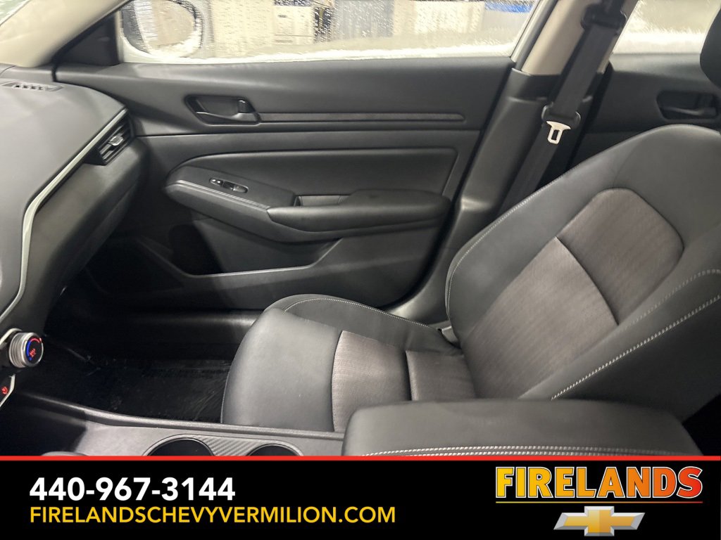 Used 2025 Nissan Altima 2.5 S image 16