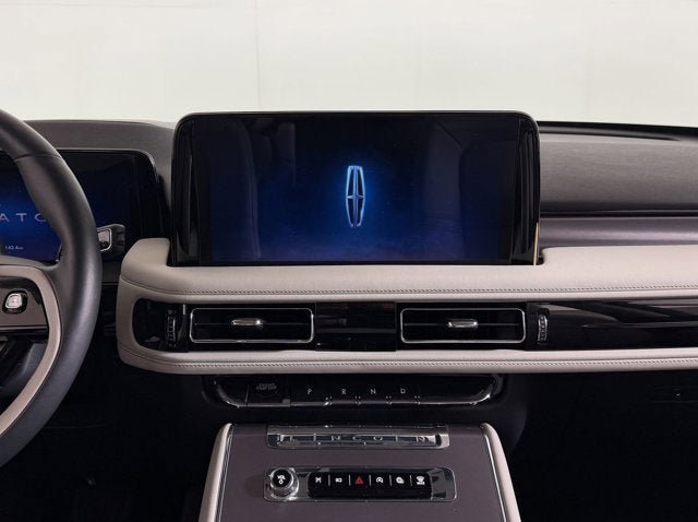 Used 2025 Lincoln Aviator 2WD w/ Equipment Group 101A image 13