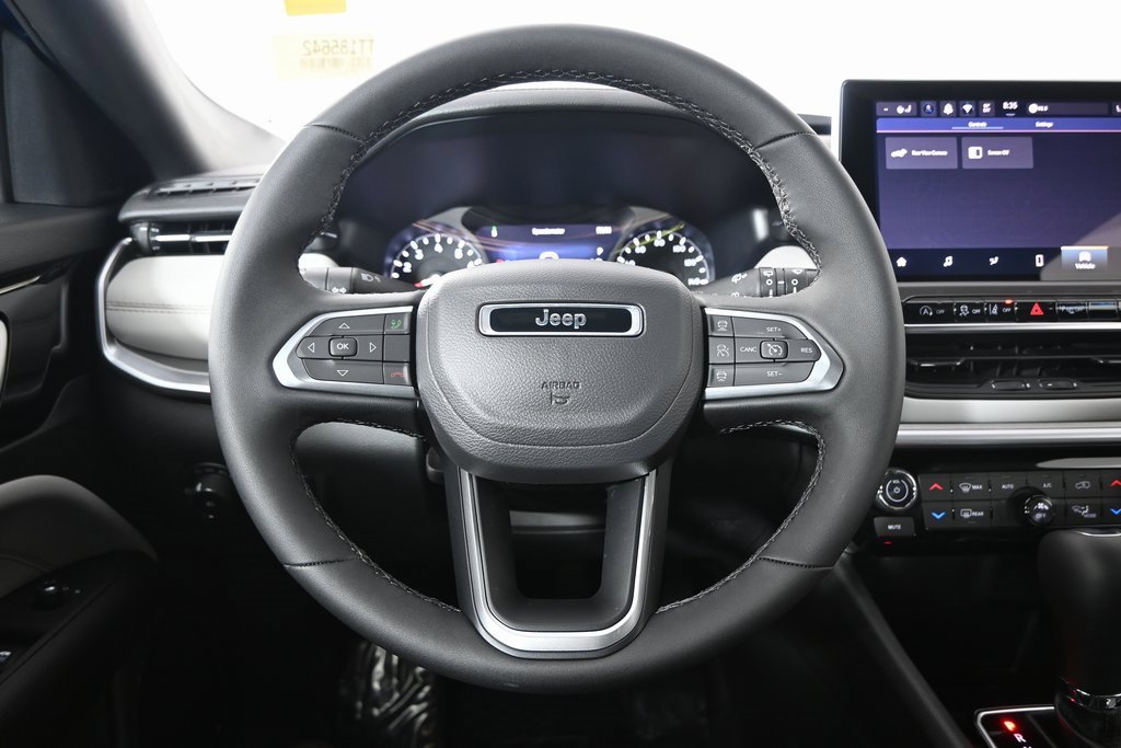 New 2026 Jeep Compass Limited w/ Mopar All Weather Package image 32