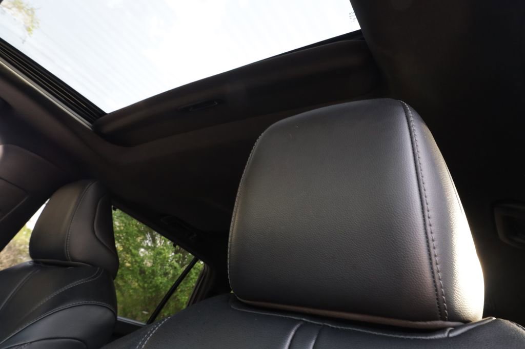 Used 2023 Toyota Highlander XSE image 13