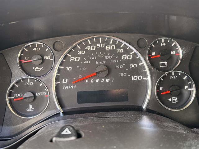 Used 2018 Chevrolet Express 2500 2500 w/ Driver Convenience Package image 14