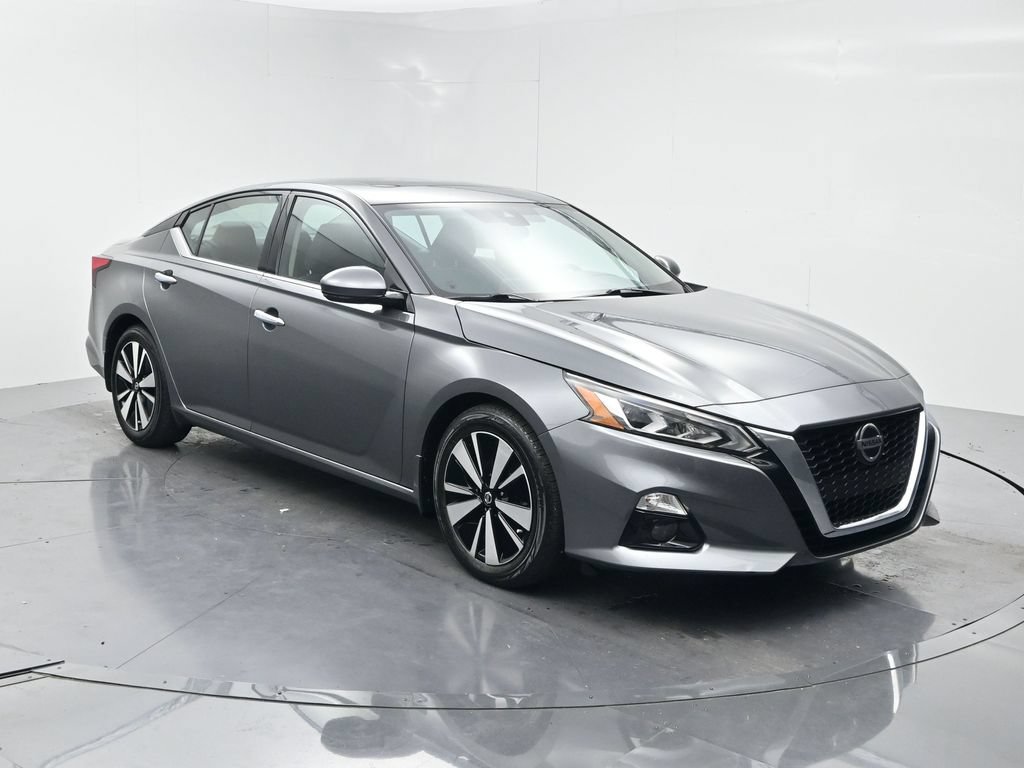 Used 2022 Nissan Altima 2.5 SL FWD image 2