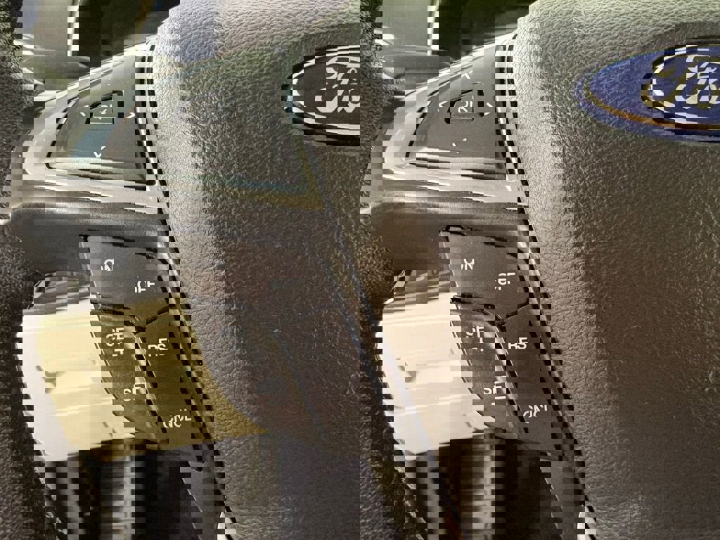 Used 2017 Ford Edge Titanium w/ Equipment Group 301A image 23