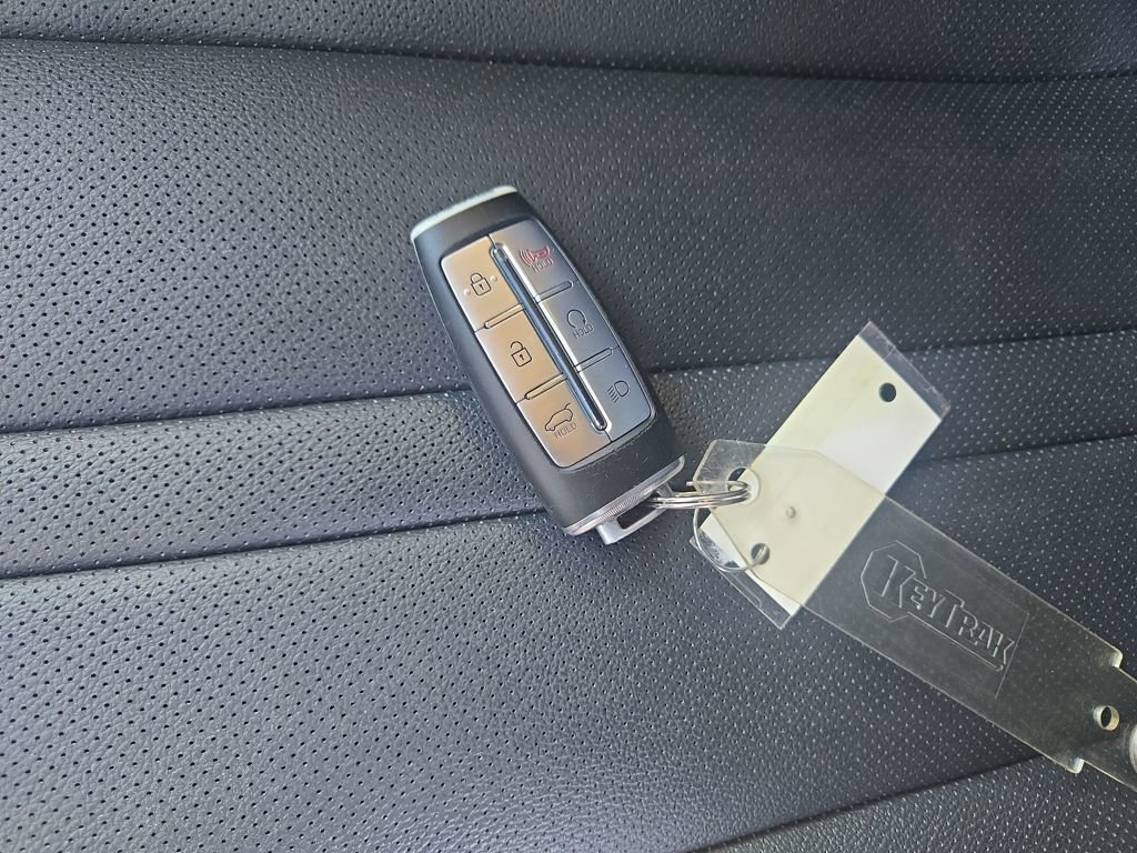 Used 2024 Genesis GV80 2.5T image 35