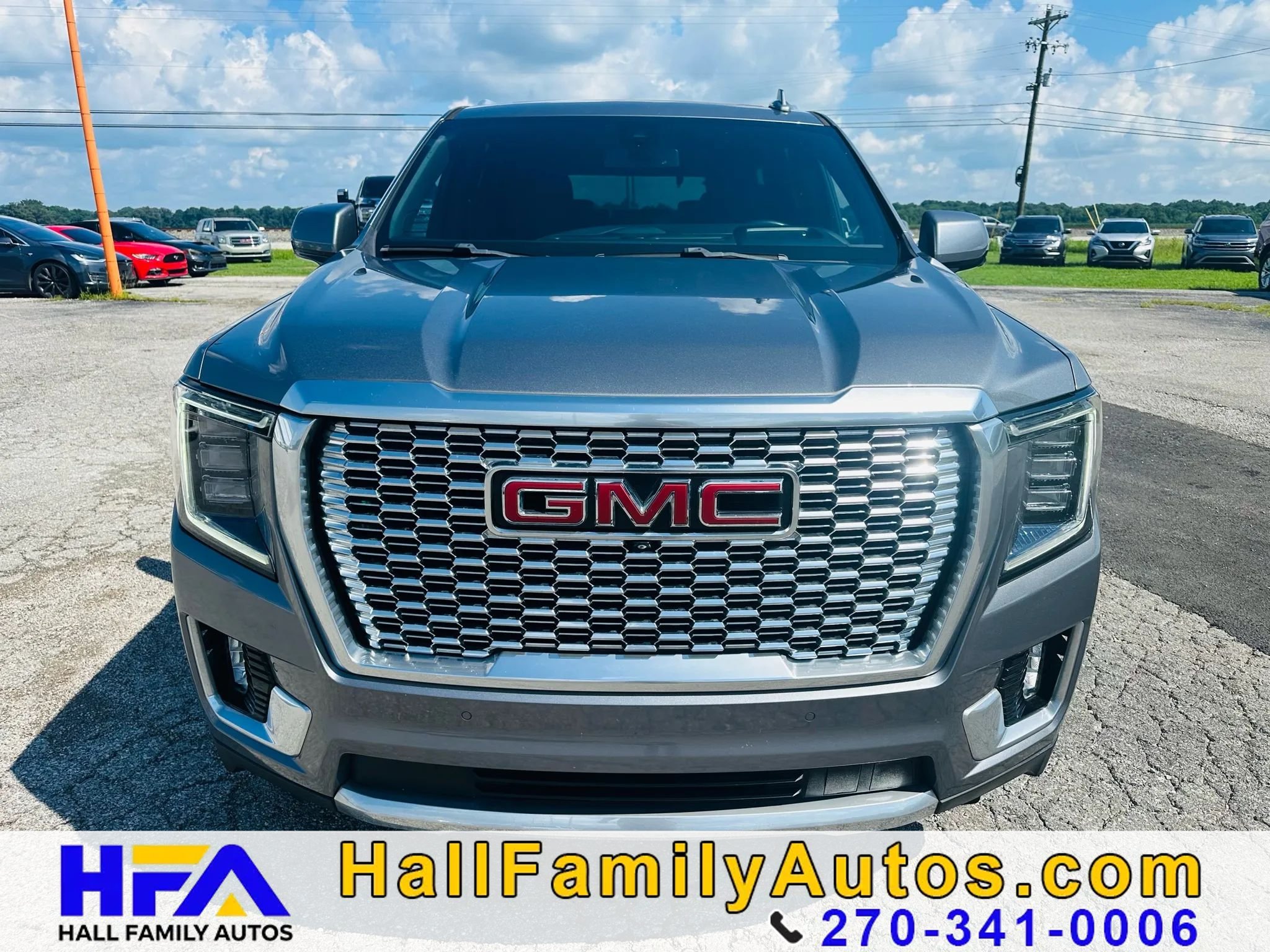 Used 2021 GMC Yukon Denali RWD image 2