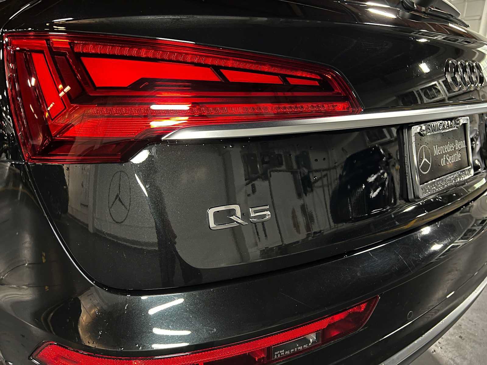 Used 2024 Audi Q5 e Premium w/ Convenience Package AWD/4WD image 14