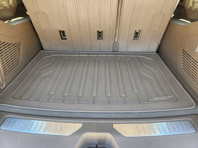 Used 2024 GMC Yukon XL Denali w/ LPO, Floor Liner Package AWD/4WD image 33