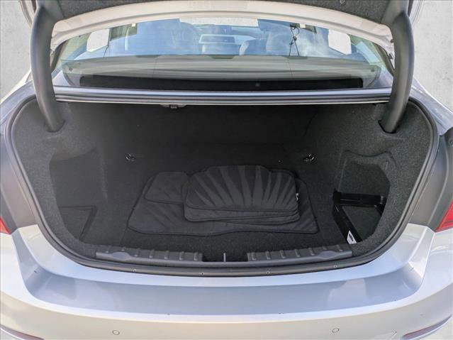 Used 2015 BMW 320i Sedan image 6