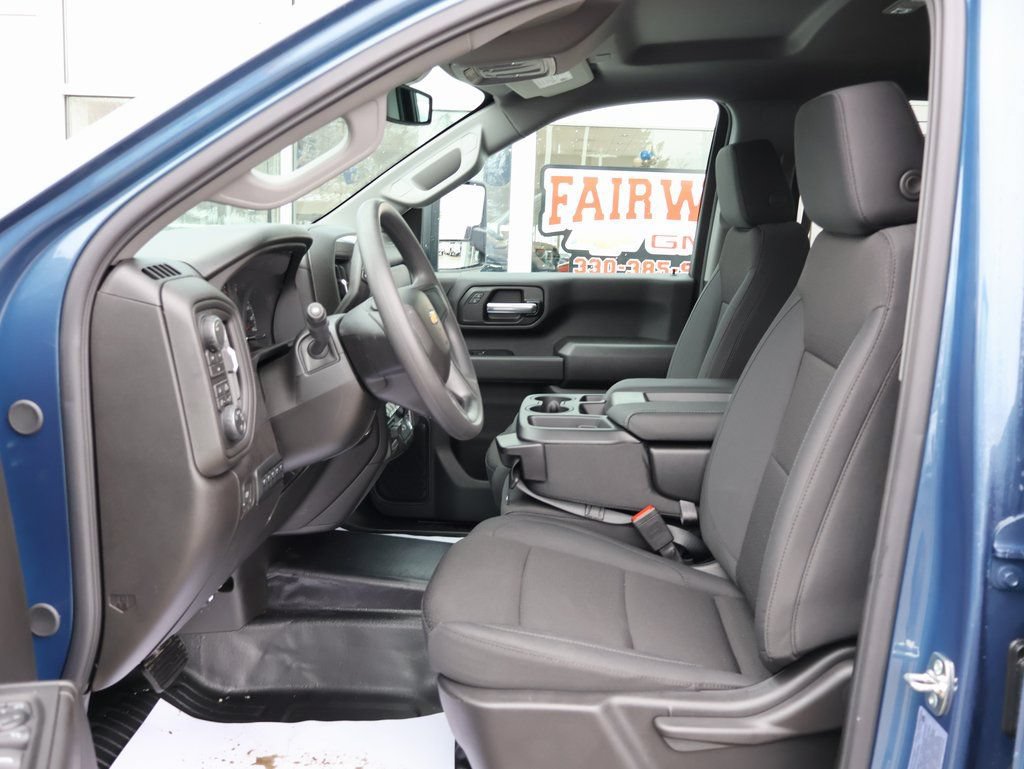 New 2026 Chevrolet Silverado 3500 W/T AWD/4WD image 14