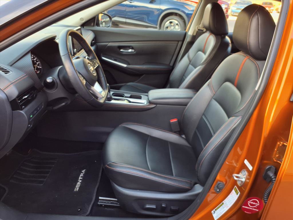 Used 2021 Nissan Sentra SR w/ SR Premium Package image 12