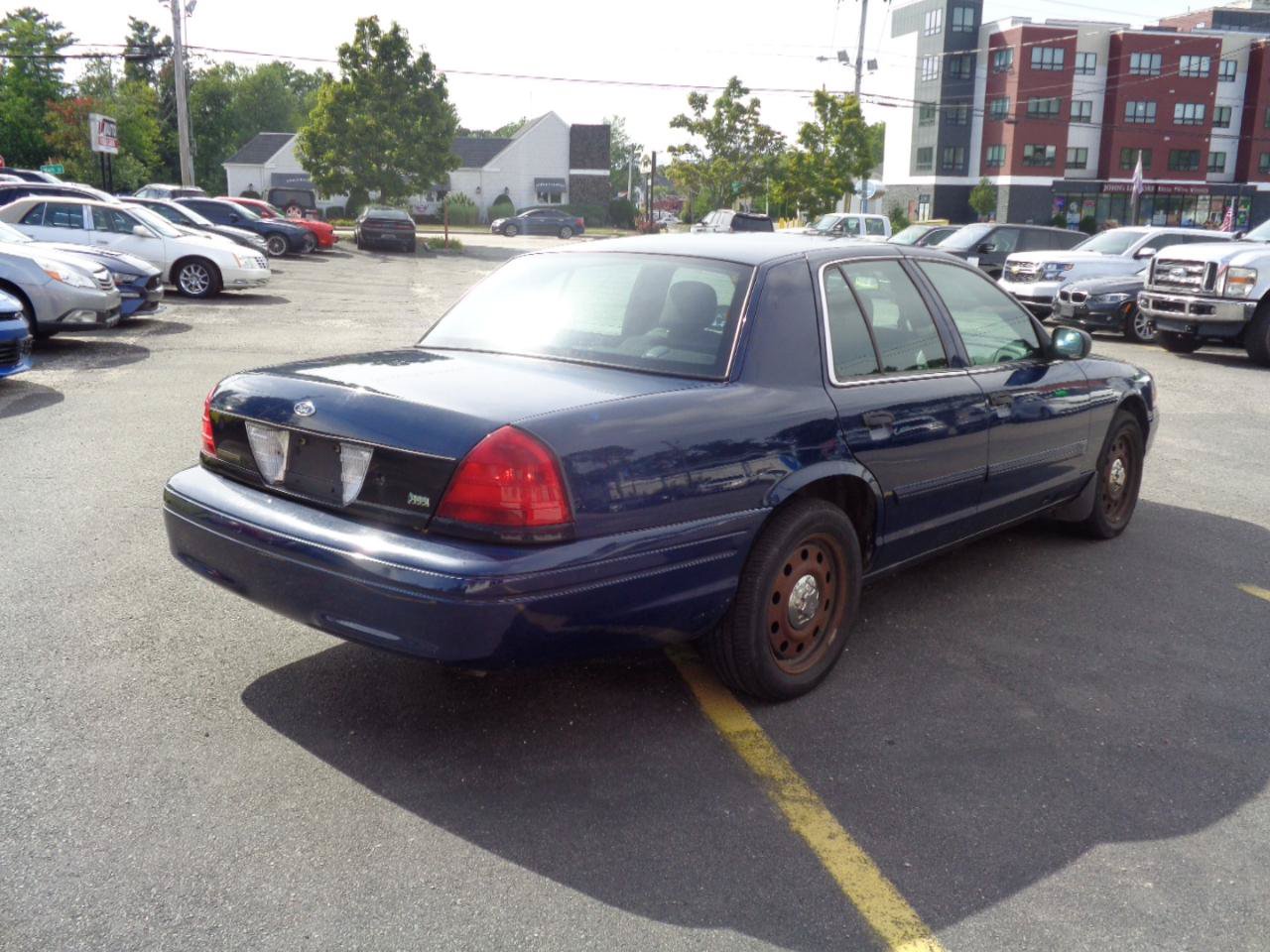 Used 2010 Ford Crown Victoria Police Interceptor RWD image 12