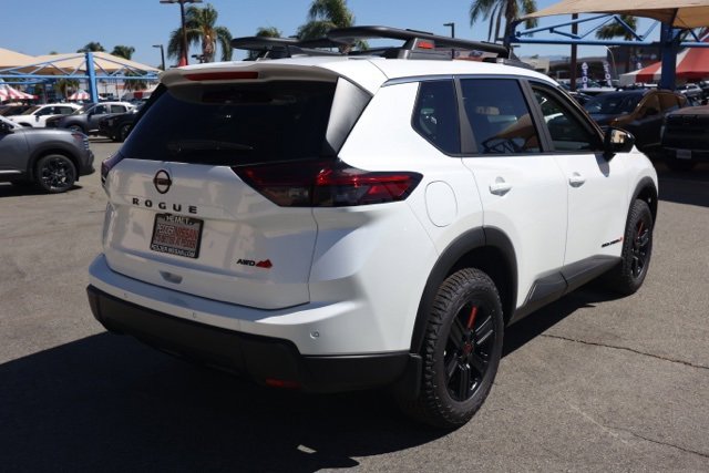 New 2026 Nissan Rogue SV image 4
