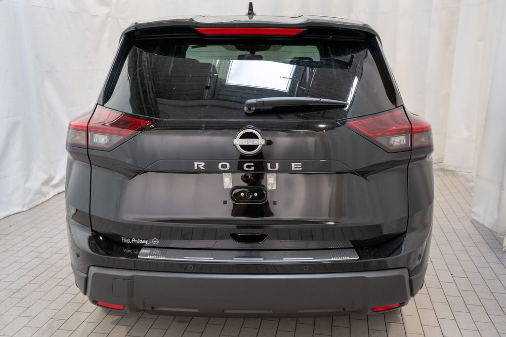 New 2026 Nissan Rogue SV image 5