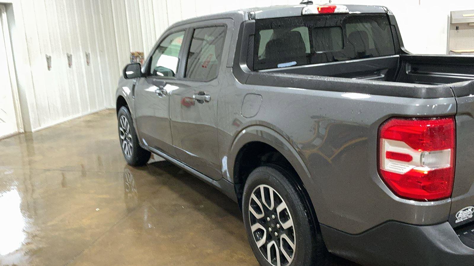 Certified 2022 Ford Maverick Lariat w/ Equipment Group 500A Standard image 4