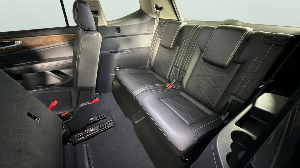 Used 2024 Volkswagen Atlas SE FWD image 27