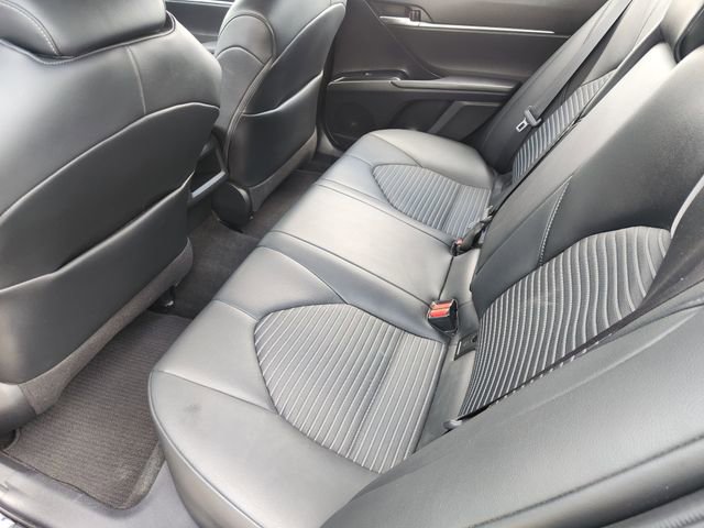 Used 2020 Toyota Camry SE image 20