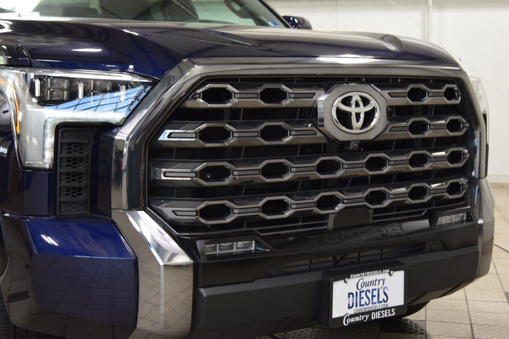 Used 2024 Toyota Tundra Platinum AWD/4WD image 12