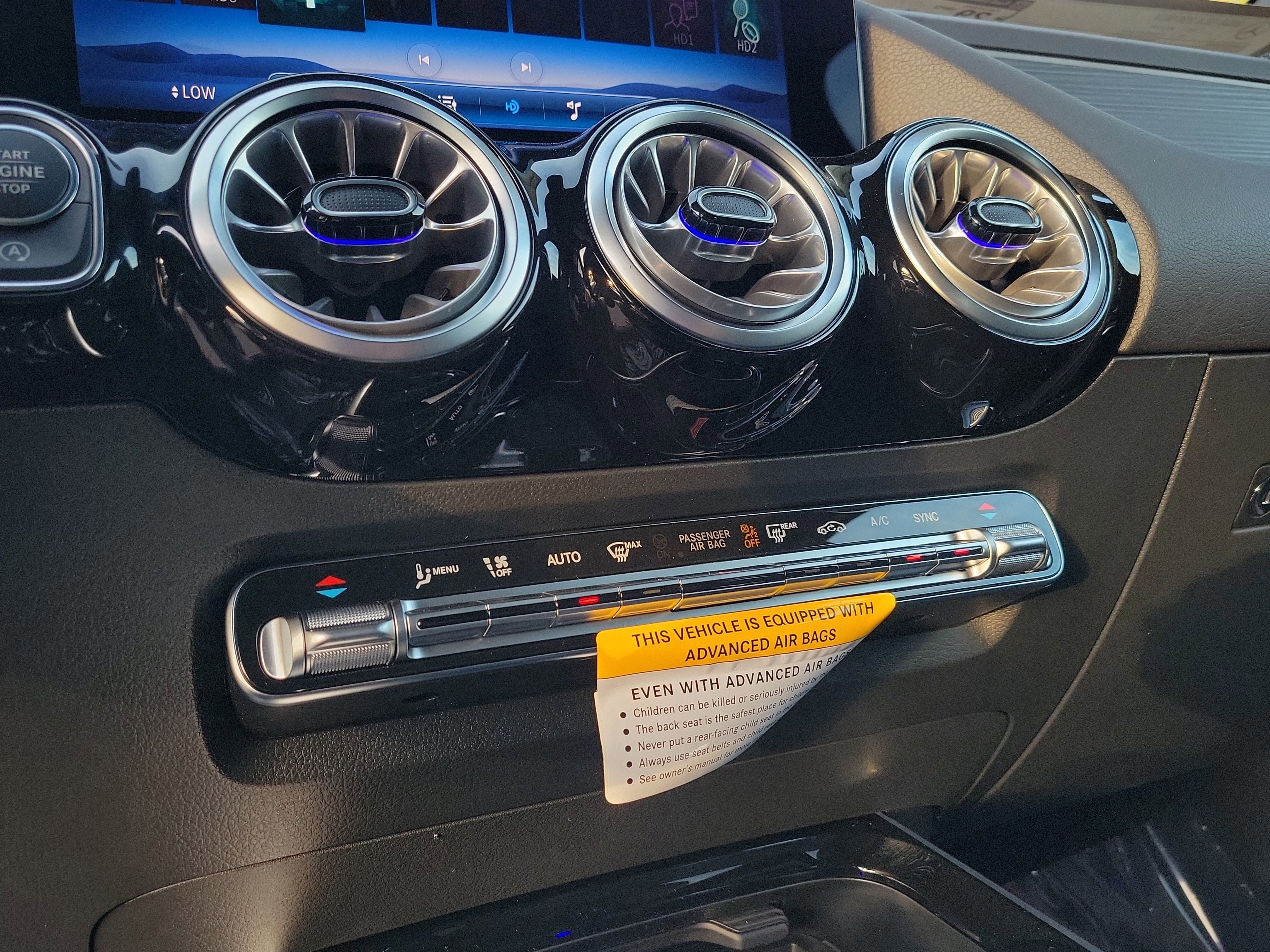 Certified 2026 Mercedes-Benz GLA 250 image 32