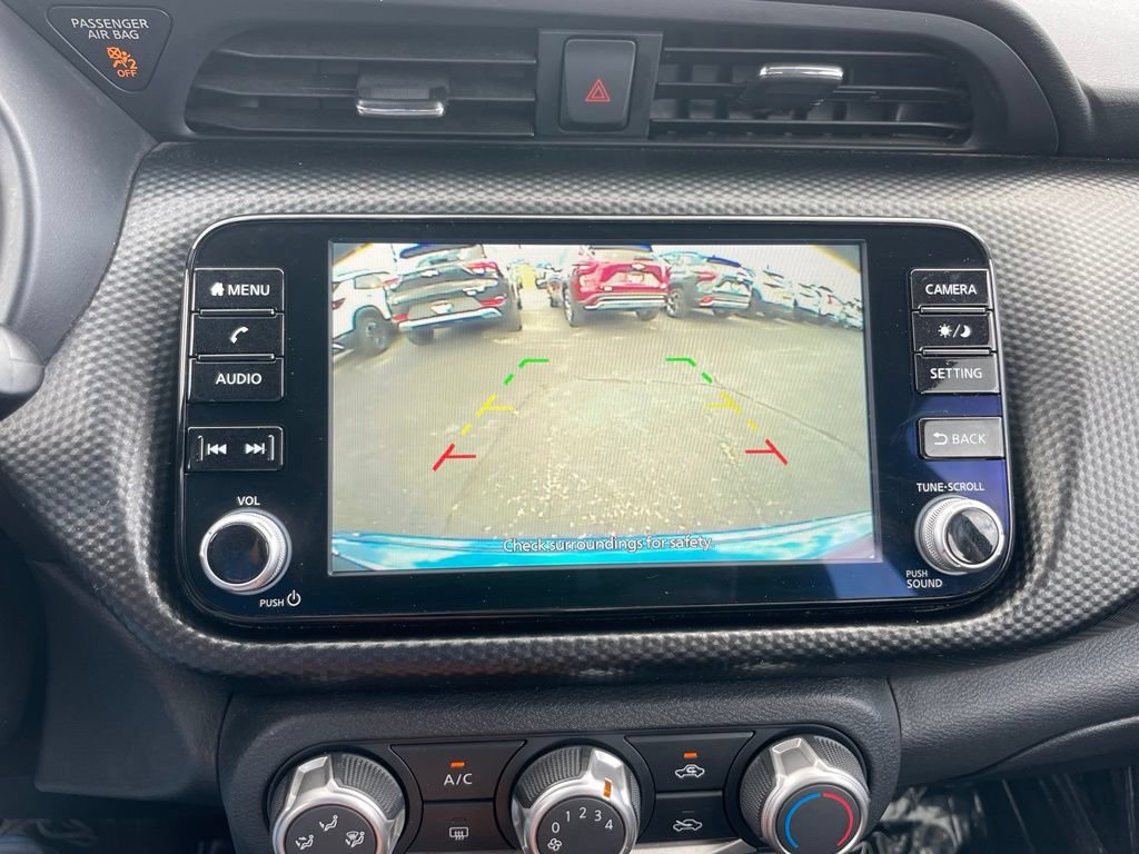 Used 2024 Nissan Kicks SV FWD image 15