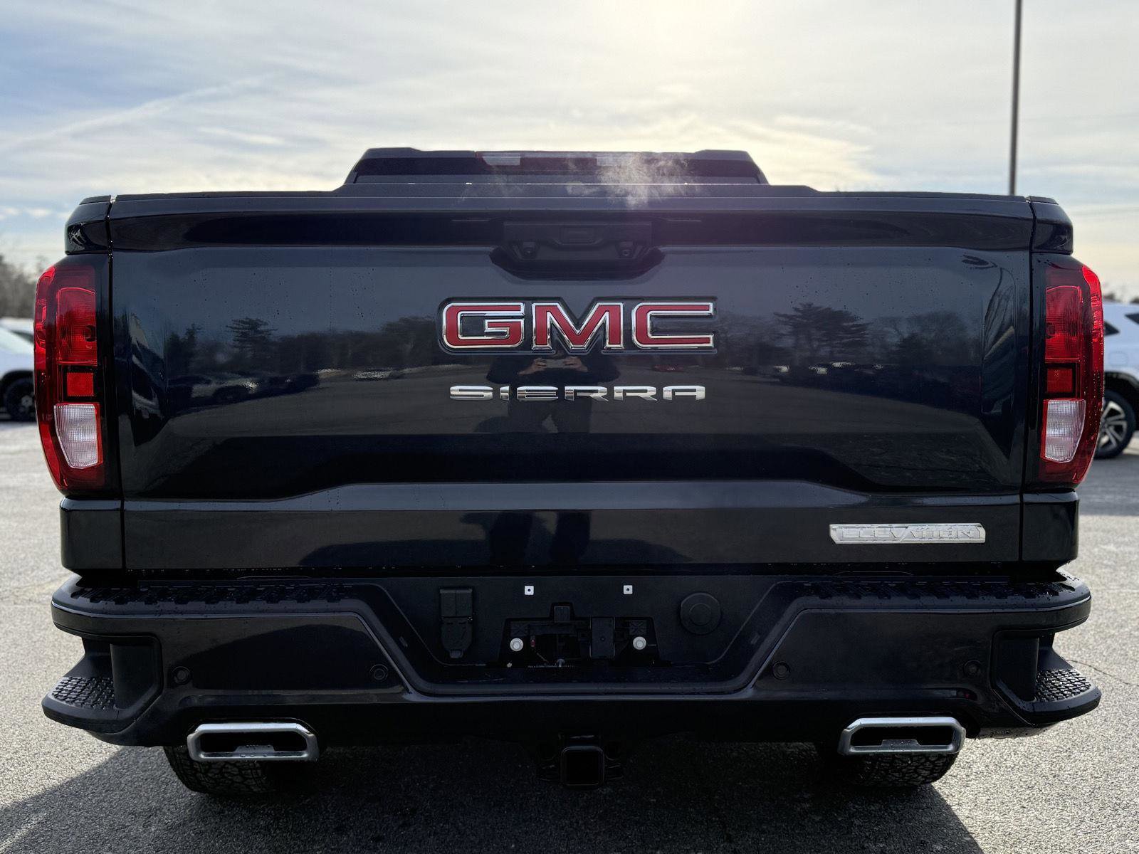 New 2026 GMC Sierra 1500 Elevation w/ Elevation Premium Package image 4