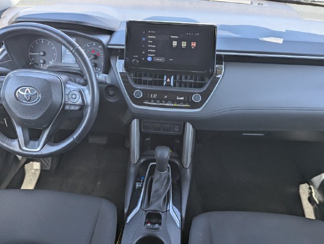 Used 2024 Toyota Corolla Cross LE FWD image 15