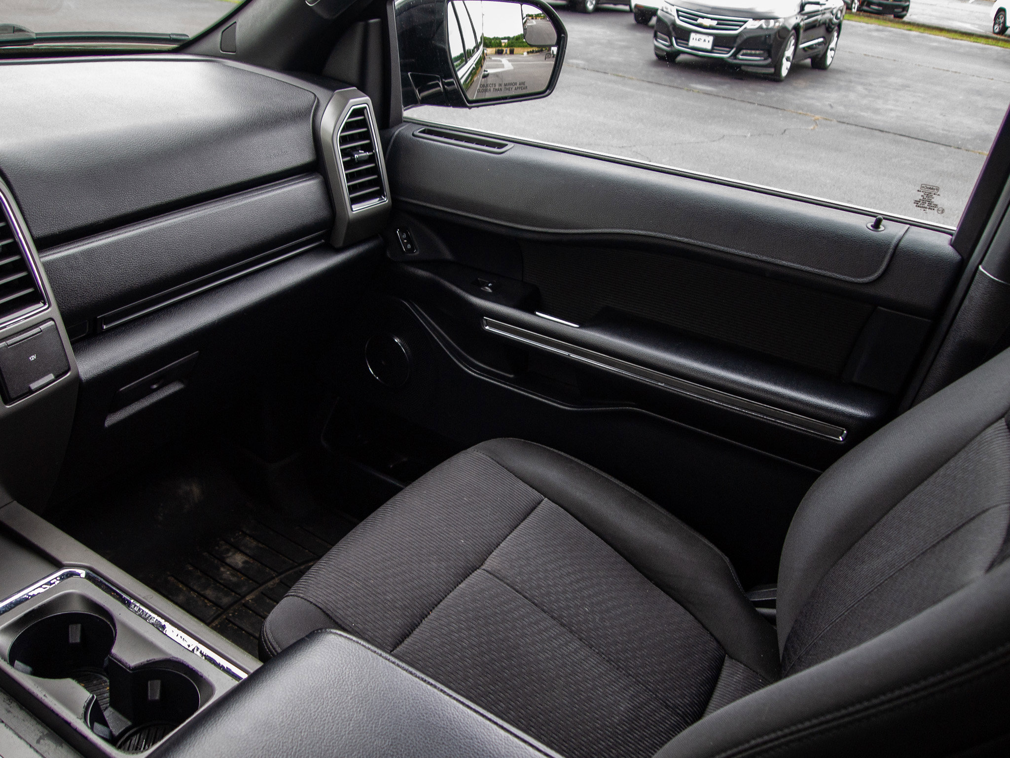 Used 2019 Ford Expedition Max XLT AWD/4WD image 15