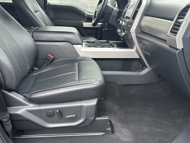 Used 2022 Ford F250 Lariat w/ Lariat Ultimate Package image 16