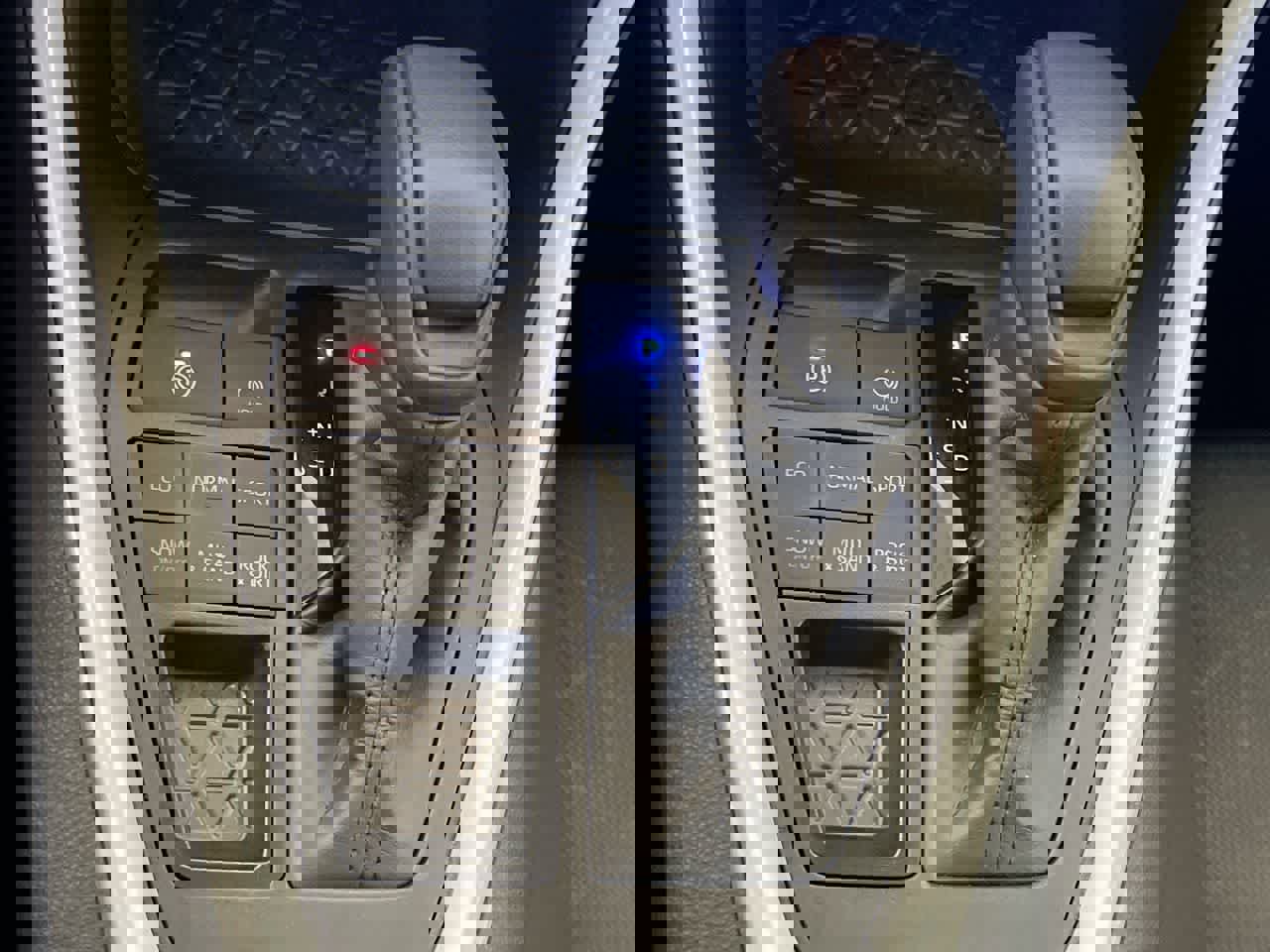 Certified 2025 Toyota RAV4 XLE image 20