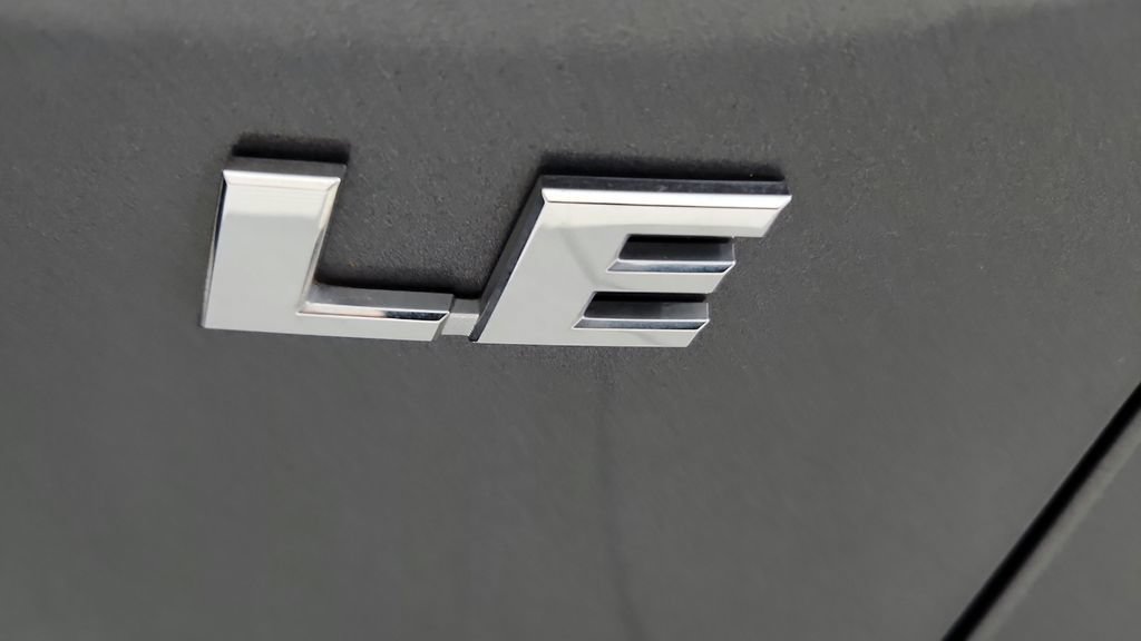 Certified 2021 Toyota RAV4 LE FWD image 14