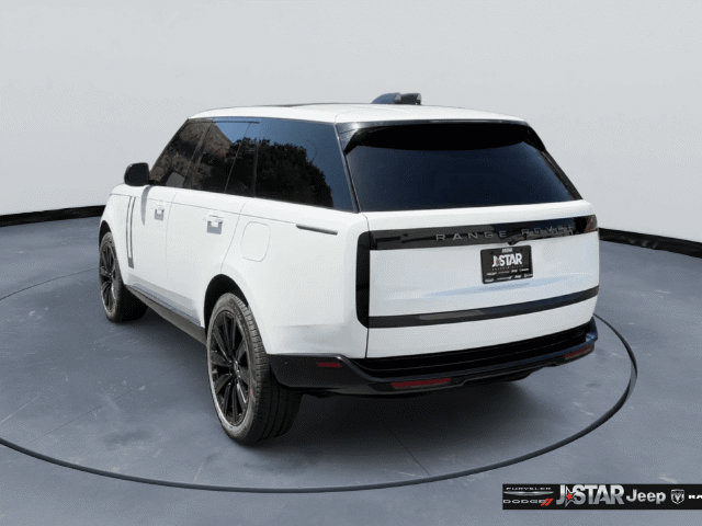 Used 2025 Land Rover Range Rover SE AWD/4WD image 7